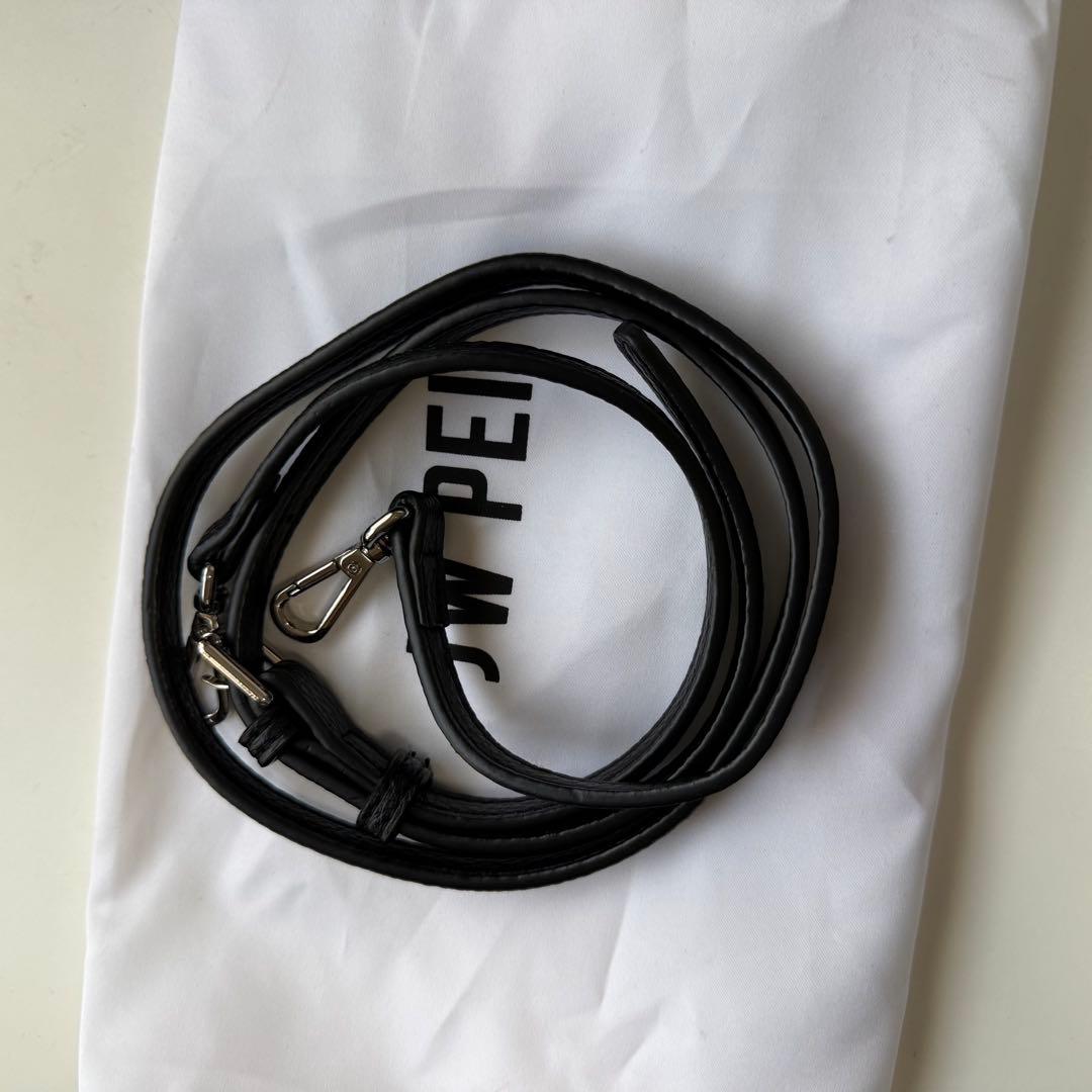 JW PEI ブラック ミニハンドバッグ