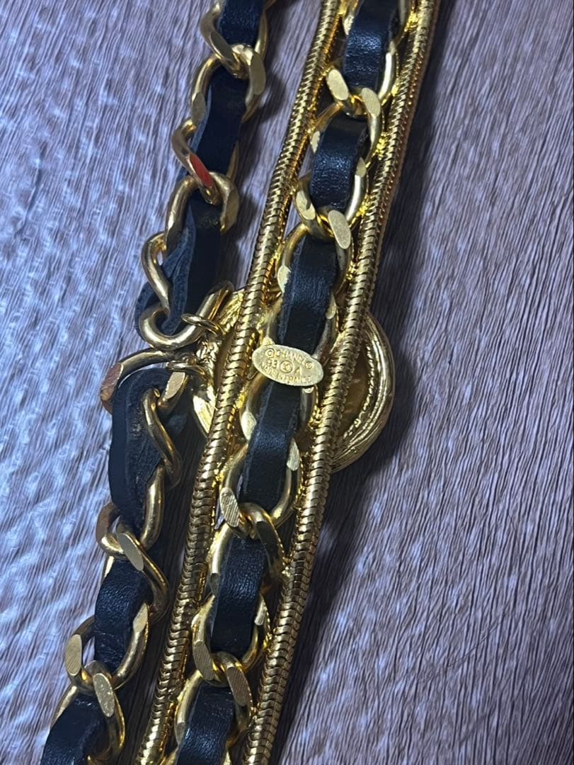 Chanel チェーンベルト ブラック ゴールド