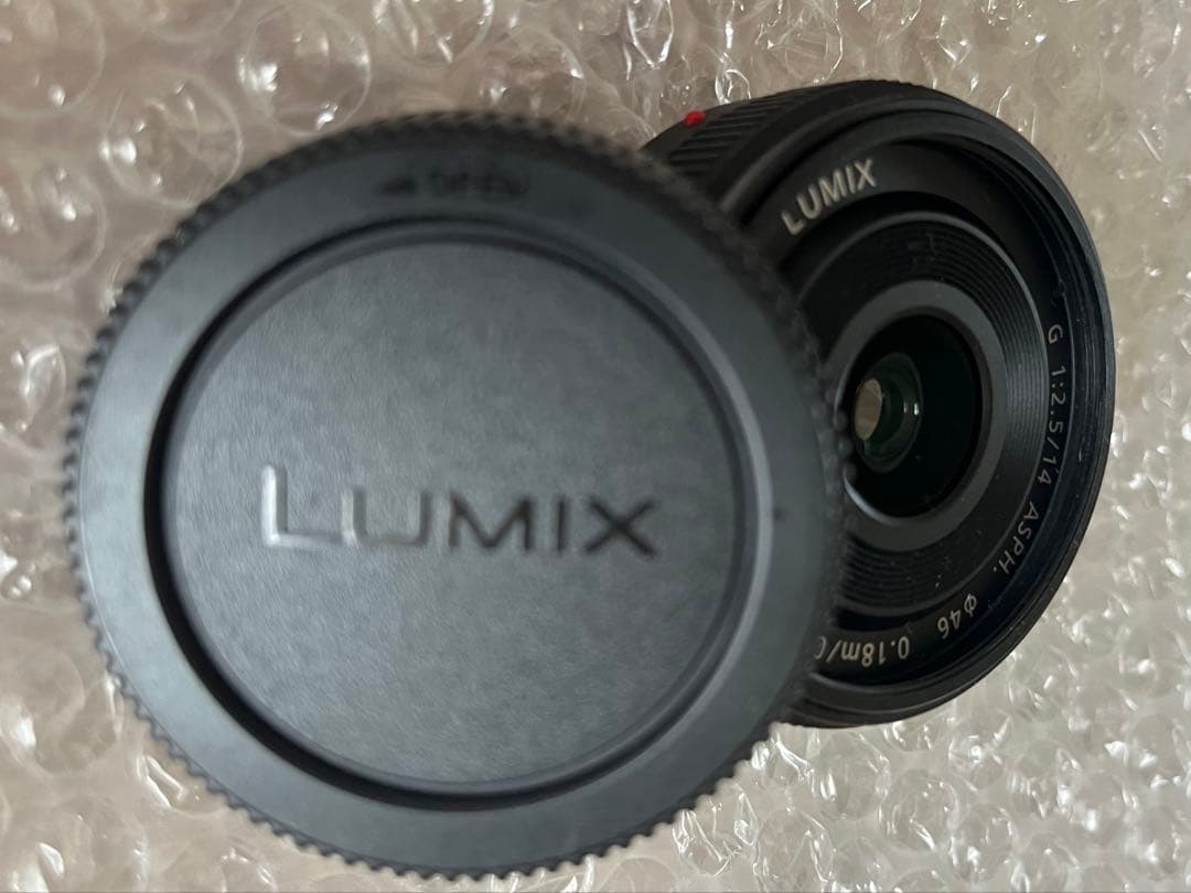 LUMIX G 14mmF2.5 パンケーキレンズ