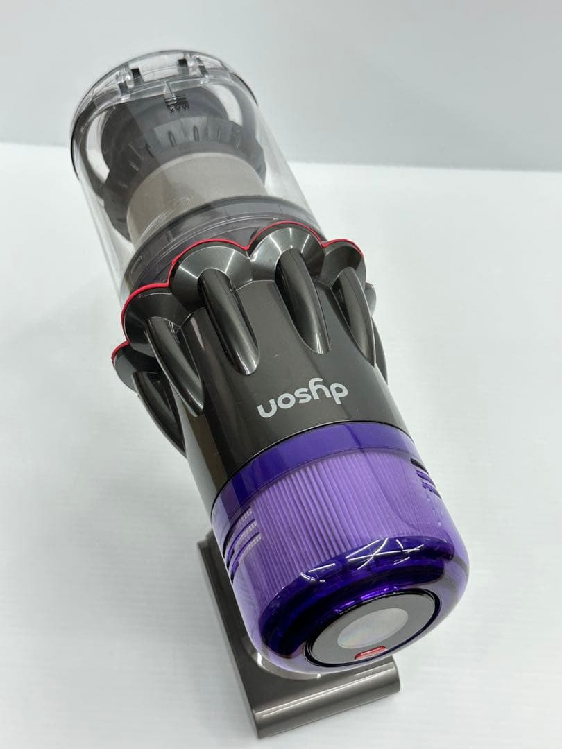 ダイソン掃除機　dyson デジタルスリムV8 SV18 本体純正バッテリー付き