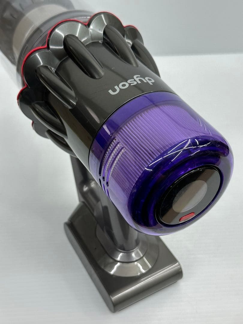 ダイソン掃除機　dyson デジタルスリムV8 SV18 本体純正バッテリー付き