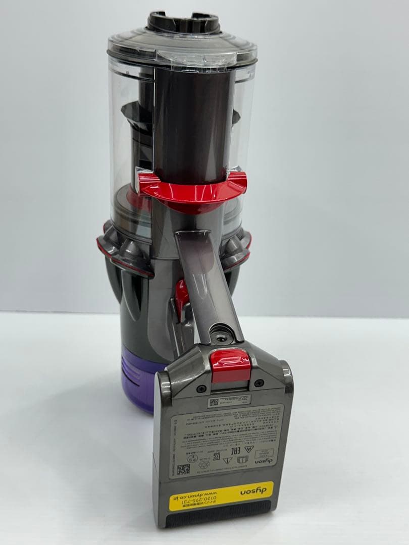 ダイソン掃除機　dyson デジタルスリムV8 SV18 本体純正バッテリー付き