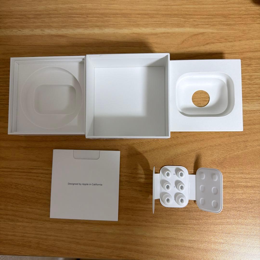 AirPods Pro (第2世代) 本体 + イヤーチップ