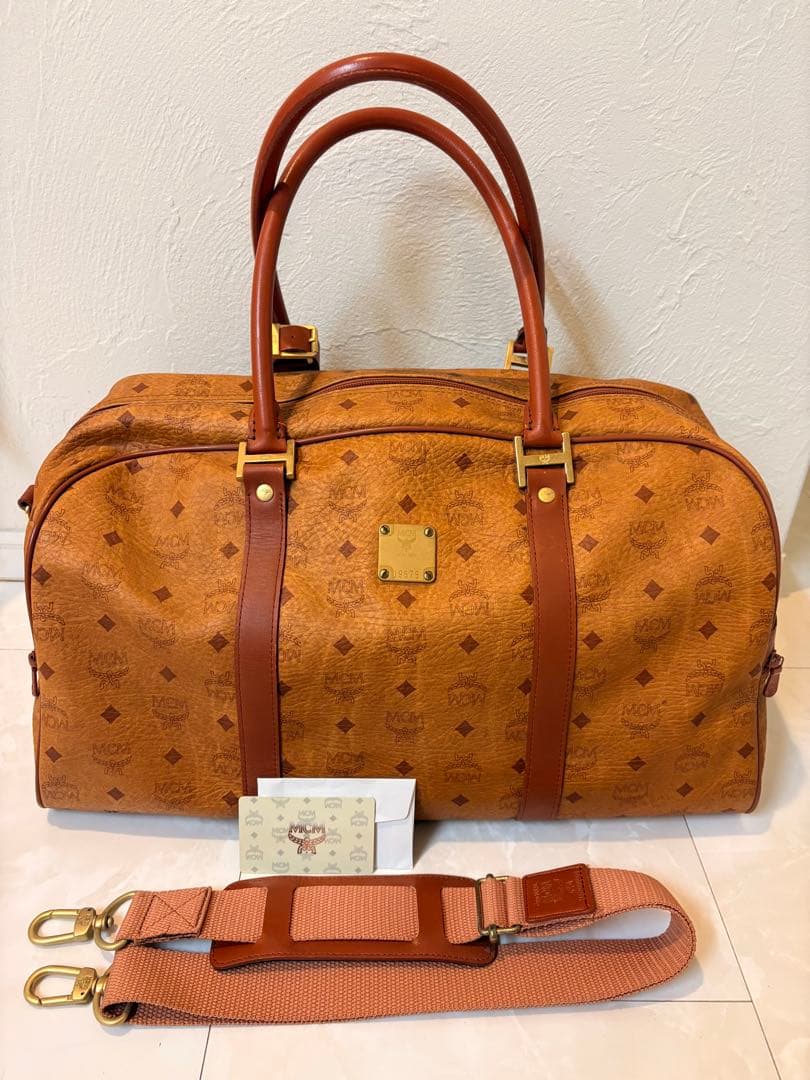 MCM ボストンバッグ 大容量　ヴィンテージ（ギャランティカードあり）