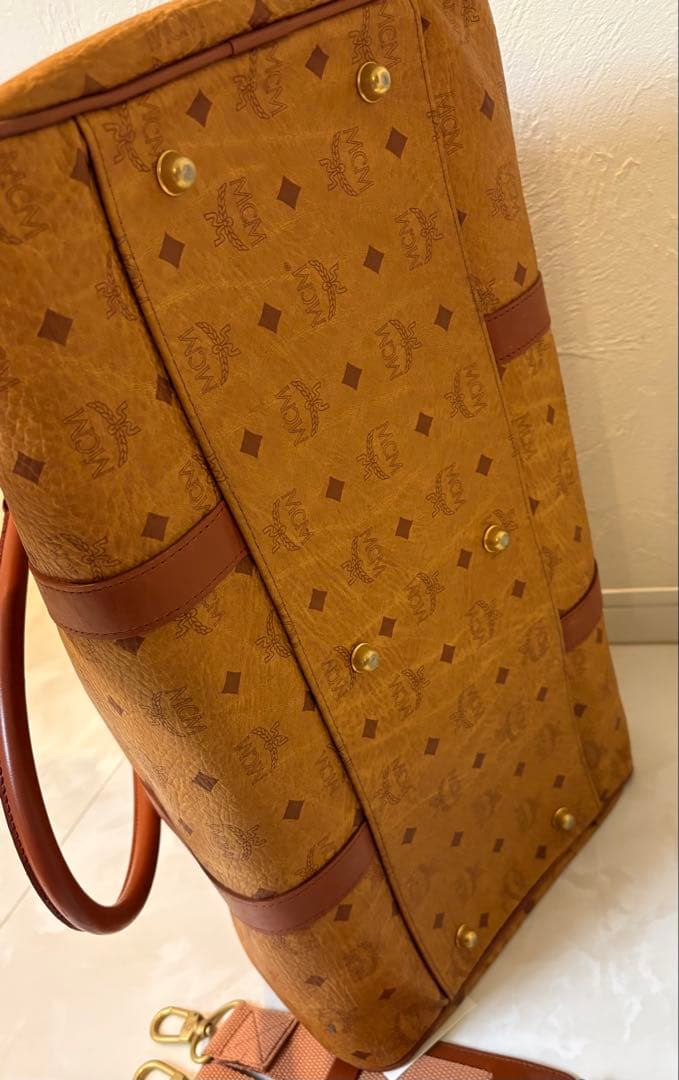 MCM ボストンバッグ 大容量　ヴィンテージ（ギャランティカードあり）