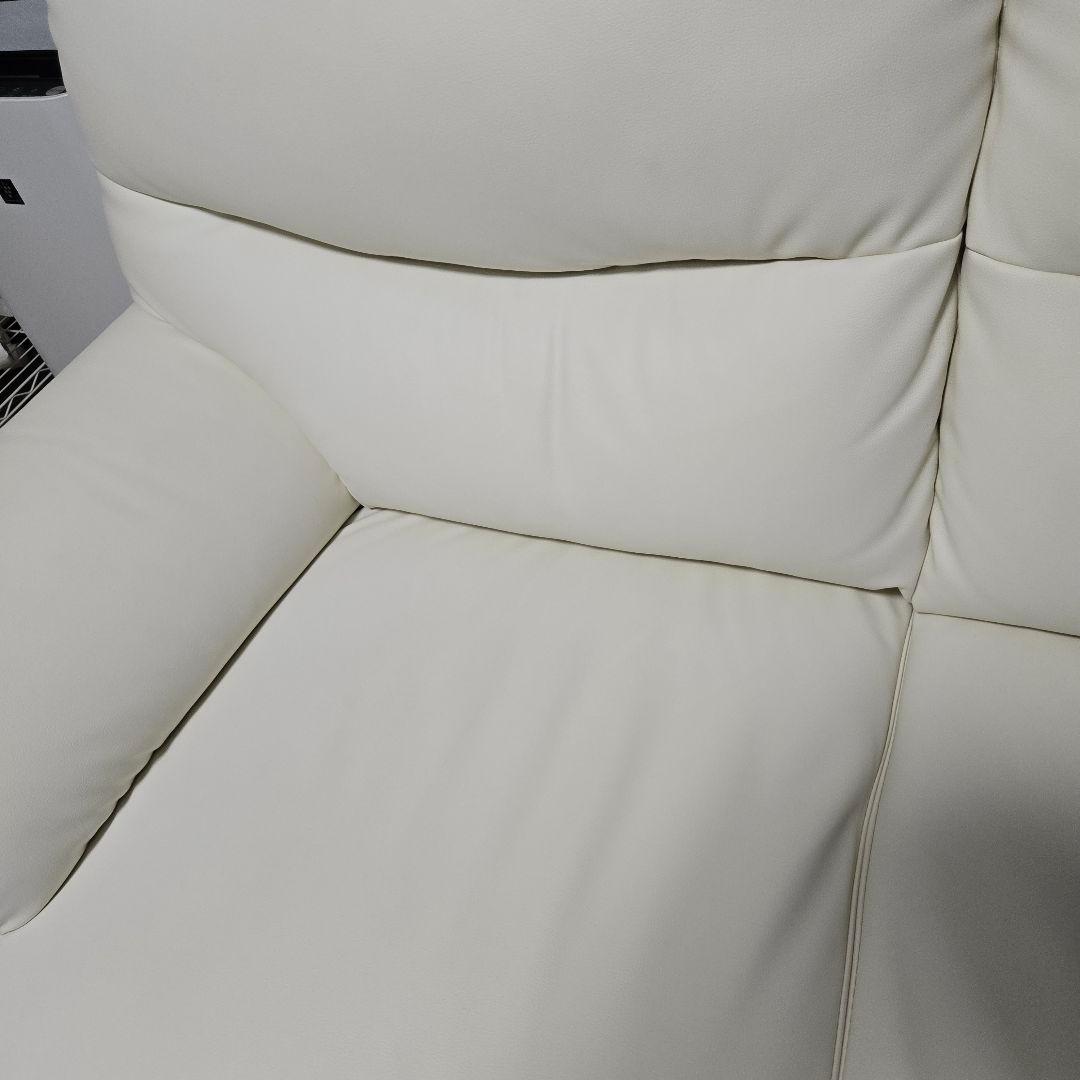 【お引き取りは半額に値下げ】合成皮革 2人用ソファ ニトリ