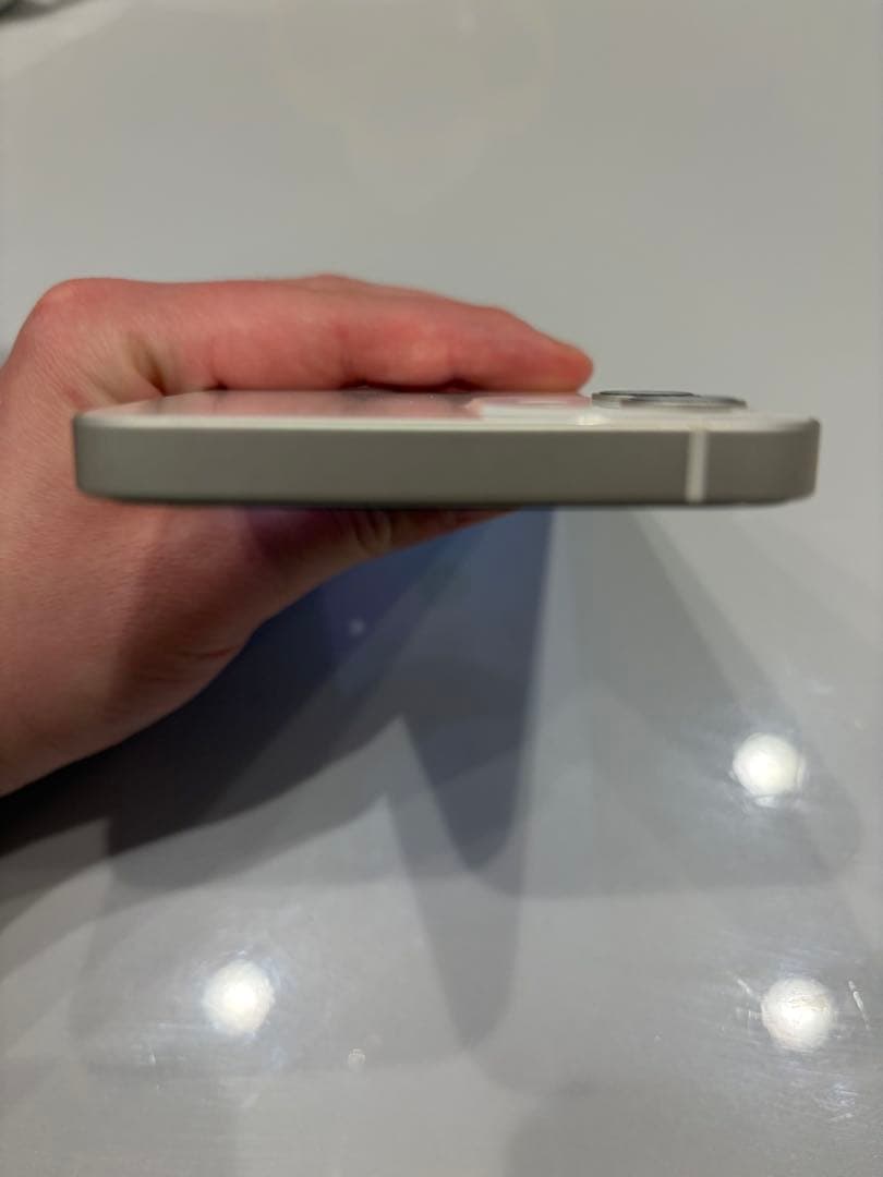 iPhone12 128GB ホワイト ★傷なし★ SIMフリー 充電良好