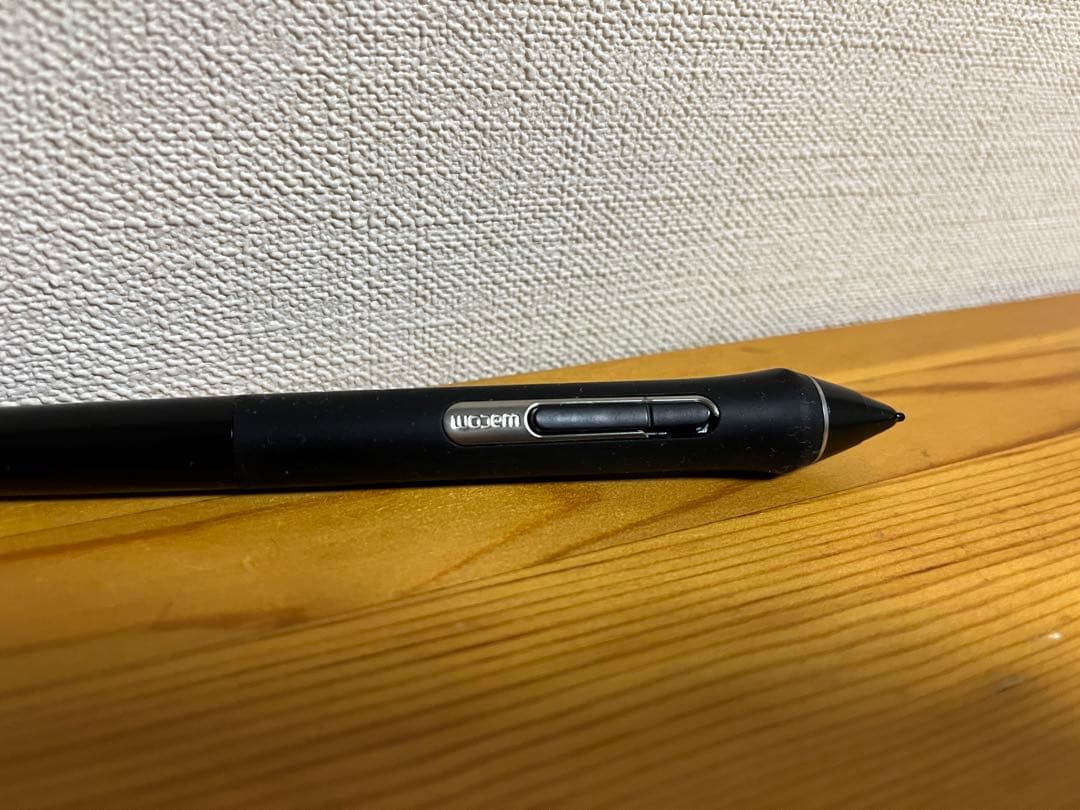 ワコム 液タブ Wacom Cintiq 16 FHD DTK1660K1D