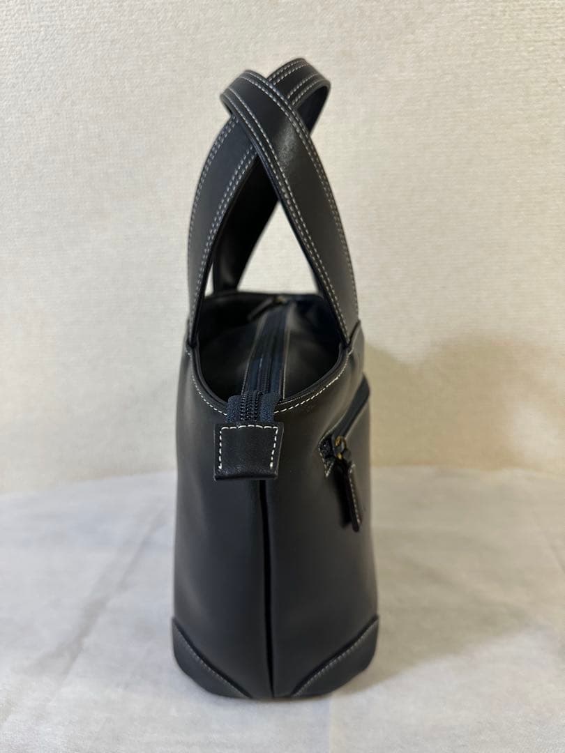 k キタムラ　レディースバック 黒 レザートートバッグ