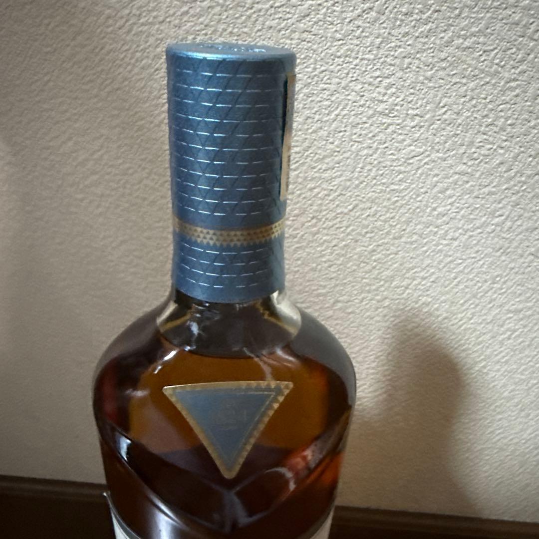 The Macallan Quest シングルモルトウイスキー700ml 箱付
