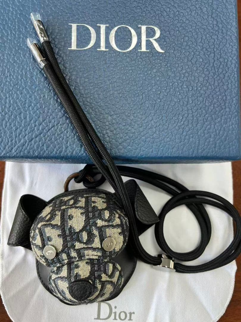 Dior ディオール　犬型AIR PODSケース新品未使用