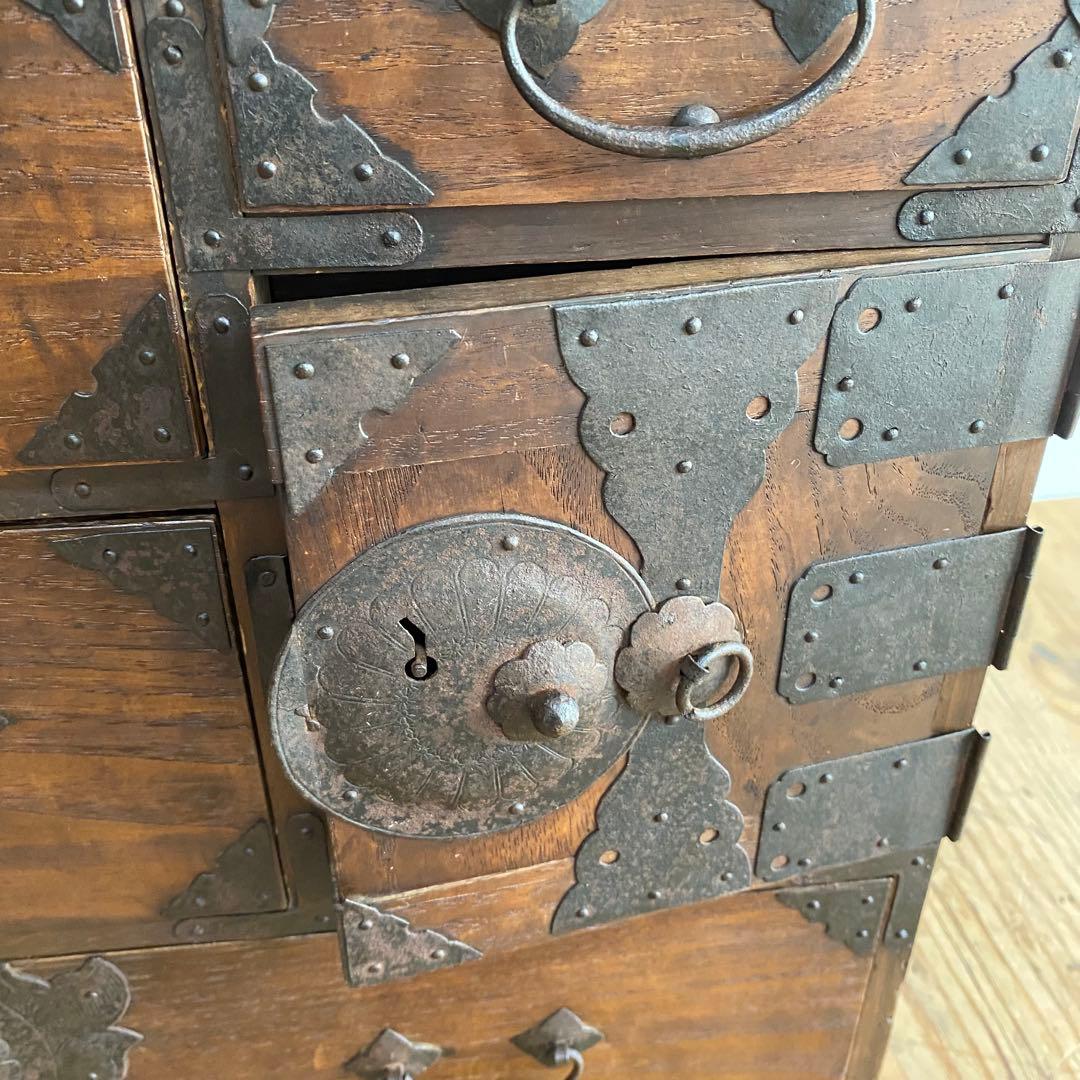 アンティーク 茶箪笥 小箪笥 チェスト 無垢材 z981