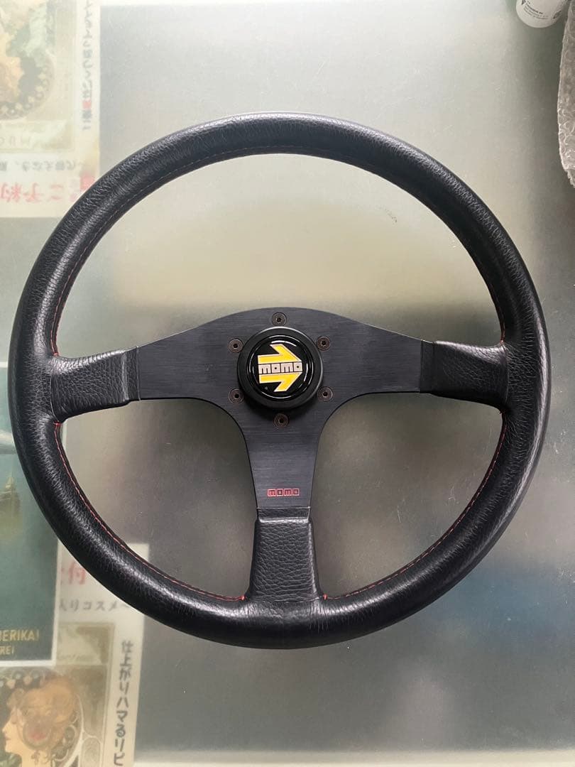ラストセールmomoレザー製スポークステアリングTYP 035未使用品ビンテージ