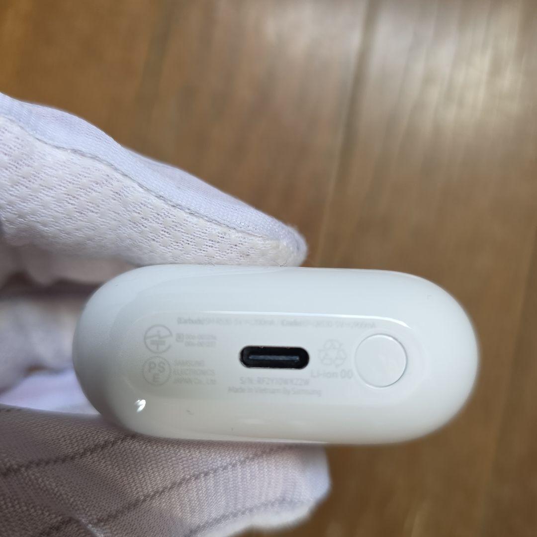 Galaxy Buds3 ギャラクシーバッツ3 ホワイト