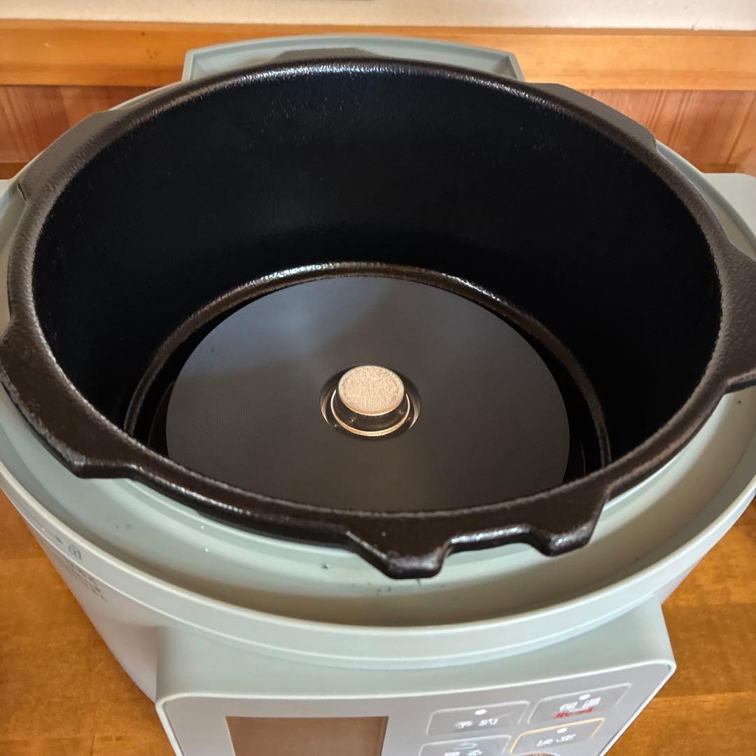 アイリスオーヤマ　電気圧力鍋3.0L KPC-MA3-H