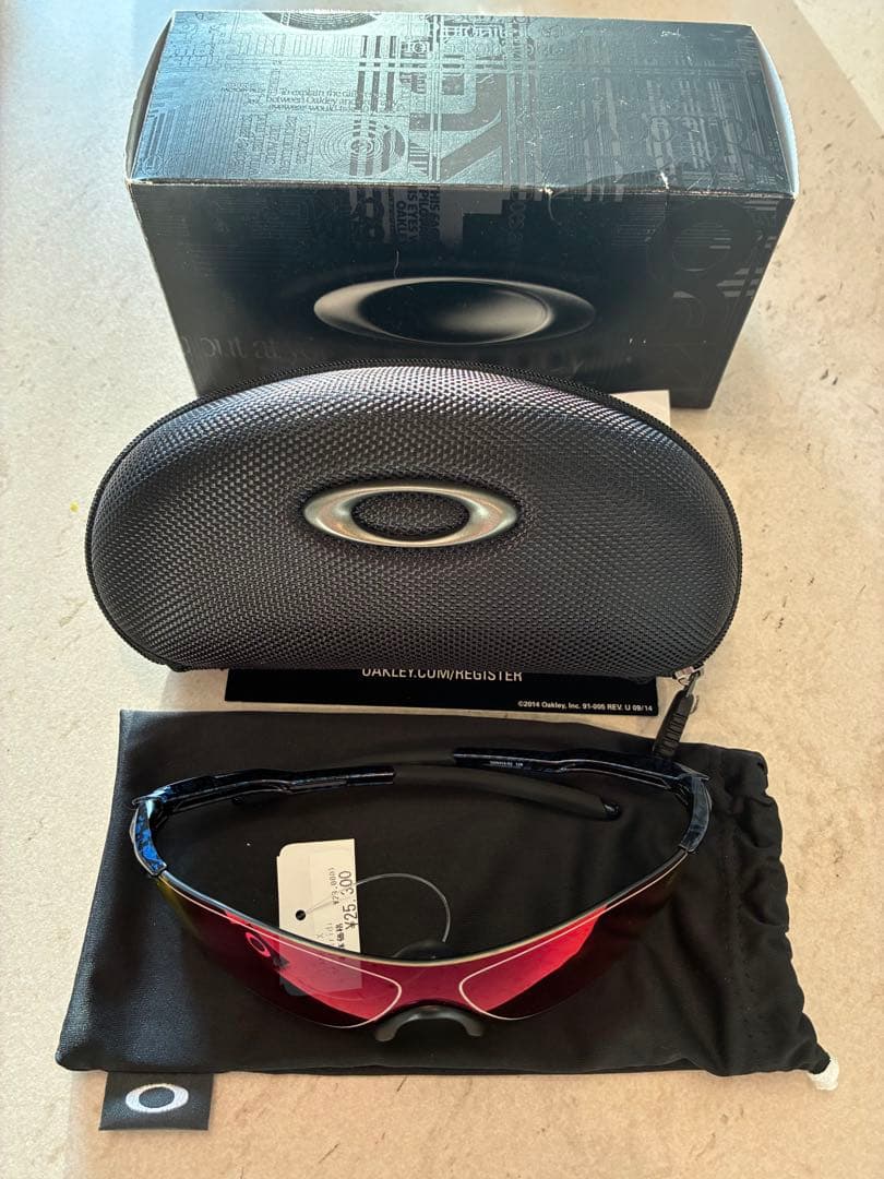 Oakley サングラス　EVゼロ パス Red Iridium