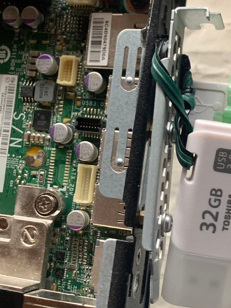 ThinkStation P320 Tiny i7-6700 メモリSSD等無②