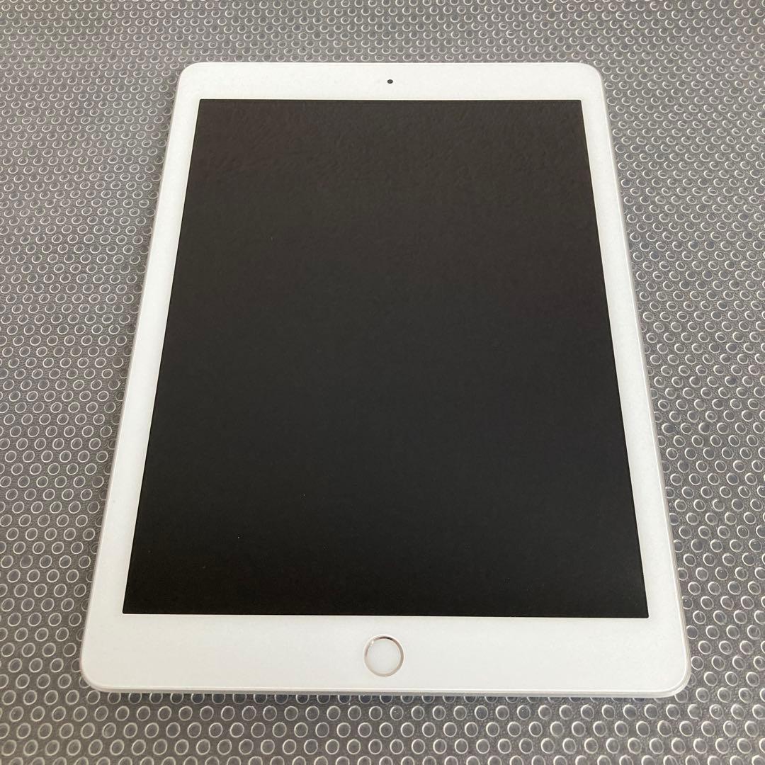 587【早い者勝ち】iPad6 第6世代 32GB SIMフリー☆