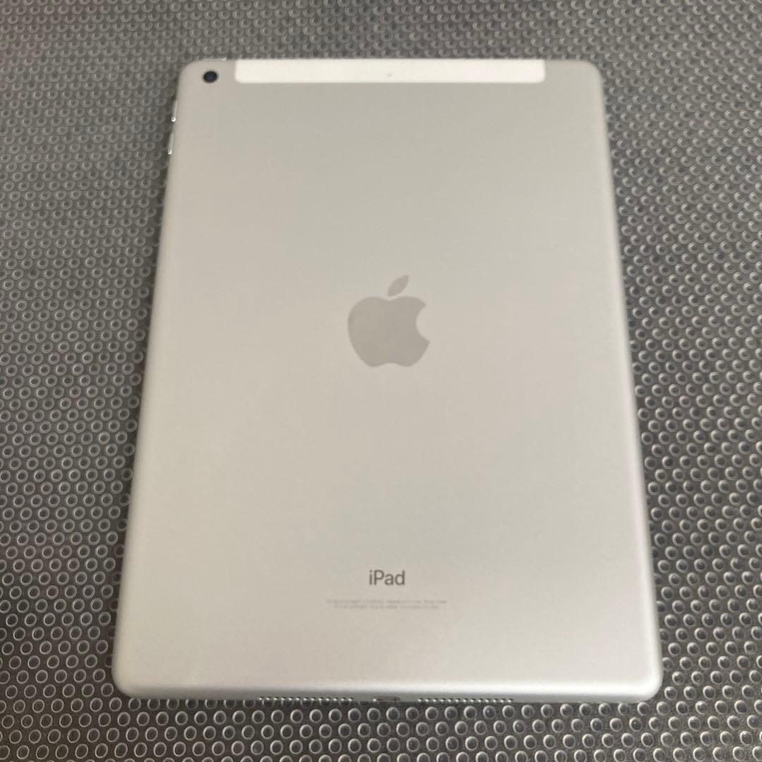 587【早い者勝ち】iPad6 第6世代 32GB SIMフリー☆