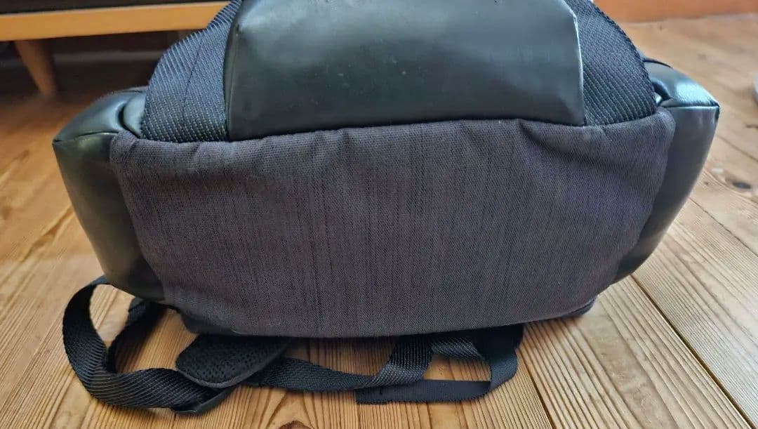 TUMI（トゥミ）ビジネス リュック グレー