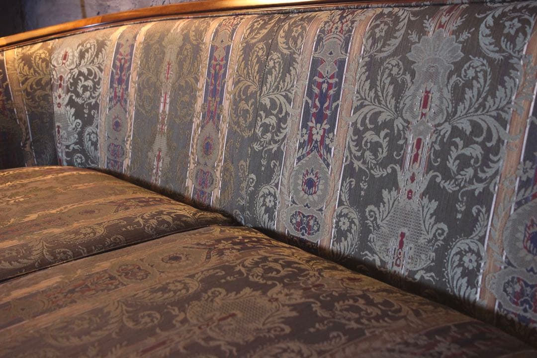 首都圏送無料〜　地中海ロイヤル　50万　シャルル　2人掛け　ソファ　美クラシック