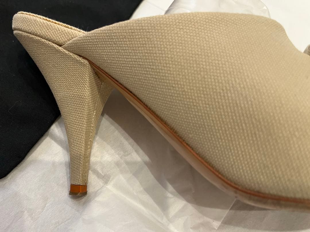 CHANEL ベージュ ミュール