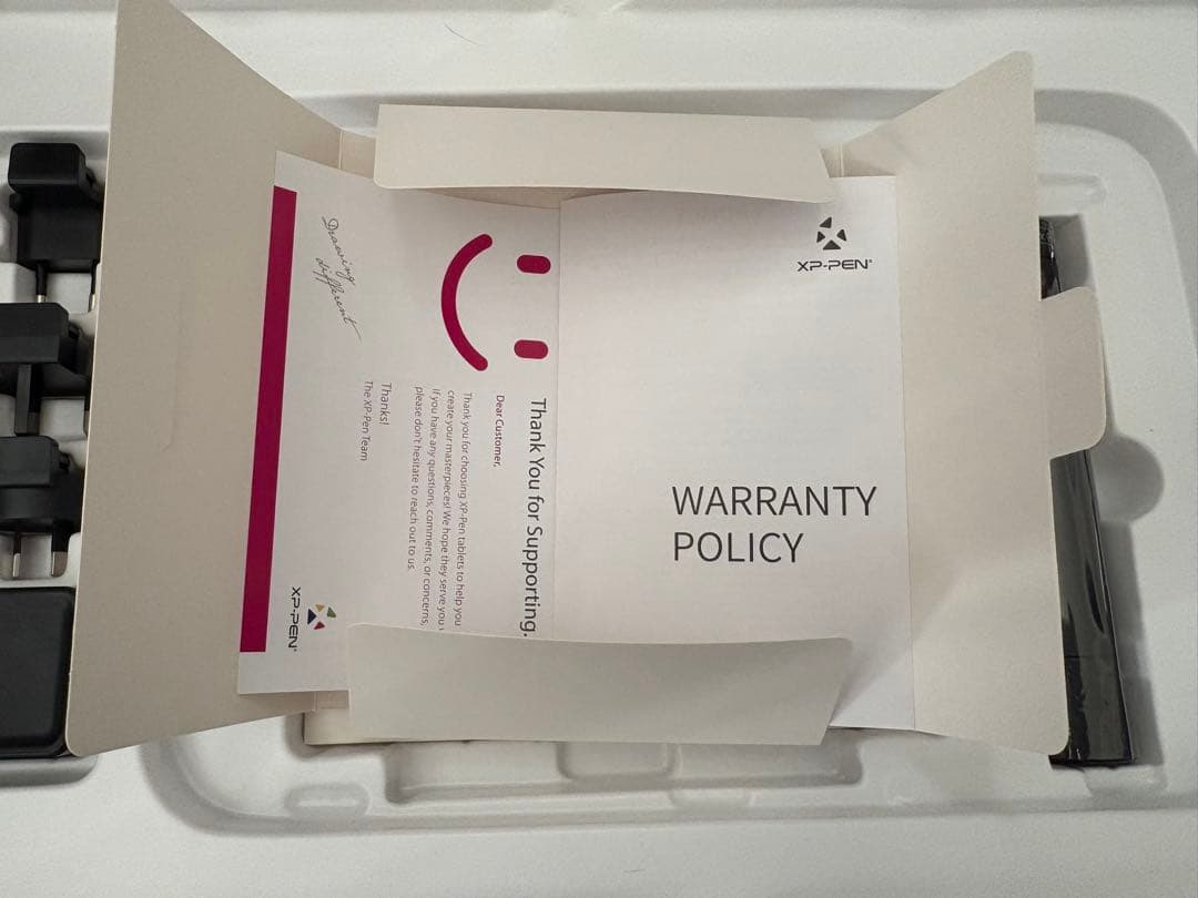 セール中！xp_pen artist 15.6 pro 保護フィルムおまけ付き