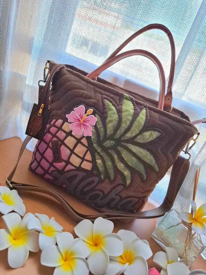 ハワイアンキルト　横長バッグ　2WAY　ファスナー付き　パイナップル