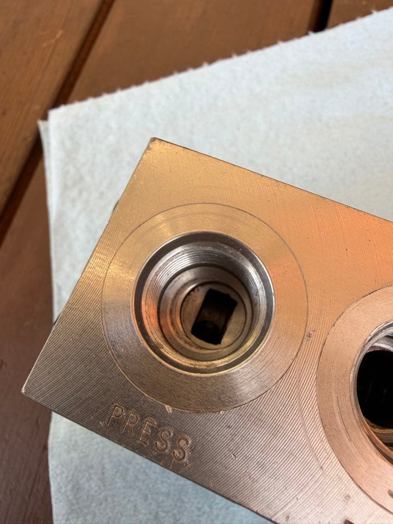 ローライダー ハイドロ スクエア ダンプ