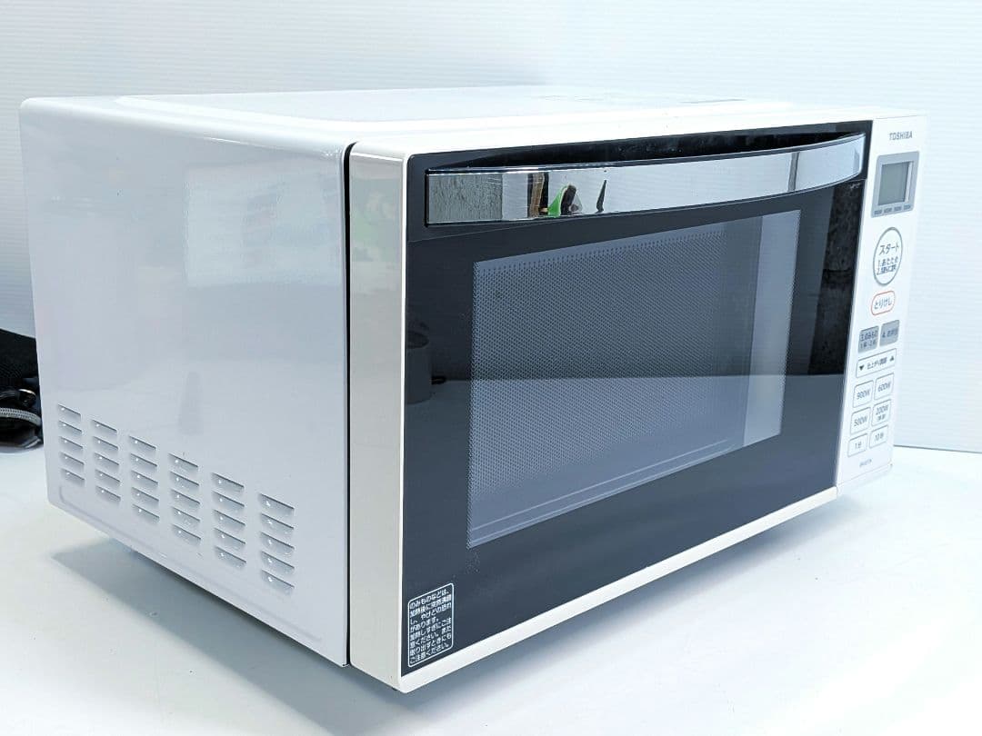 P004 東芝 電子レンジ ER-SS17A 2020年製