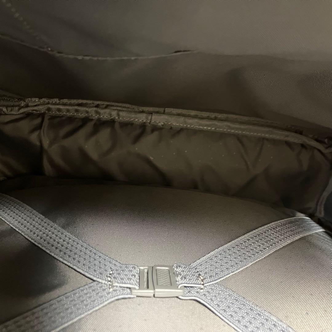 【極美品】INCASE A.R.C. Commuter Pack / 23L