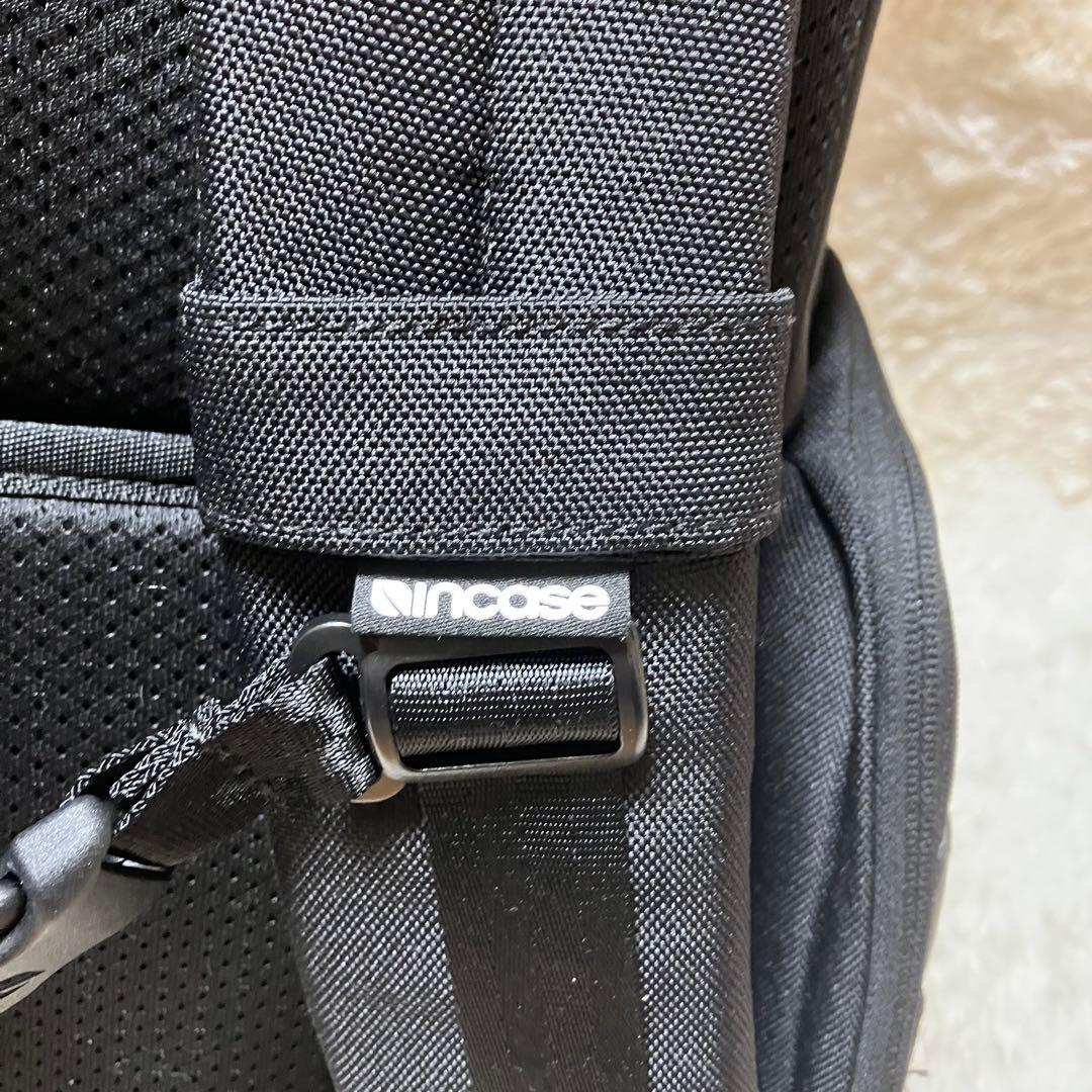 【極美品】INCASE A.R.C. Commuter Pack / 23L