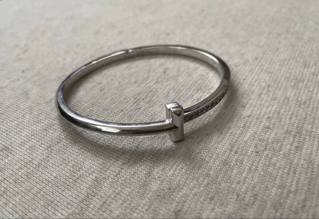 【⭐︎超希少‼︎ラスト1点⭐︎】オープンバングル　ブレスレット　シルバー　石あり