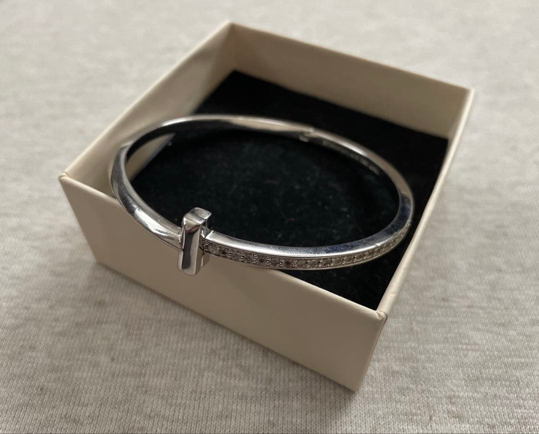 【⭐︎超希少‼︎ラスト1点⭐︎】オープンバングル　ブレスレット　シルバー　石あり