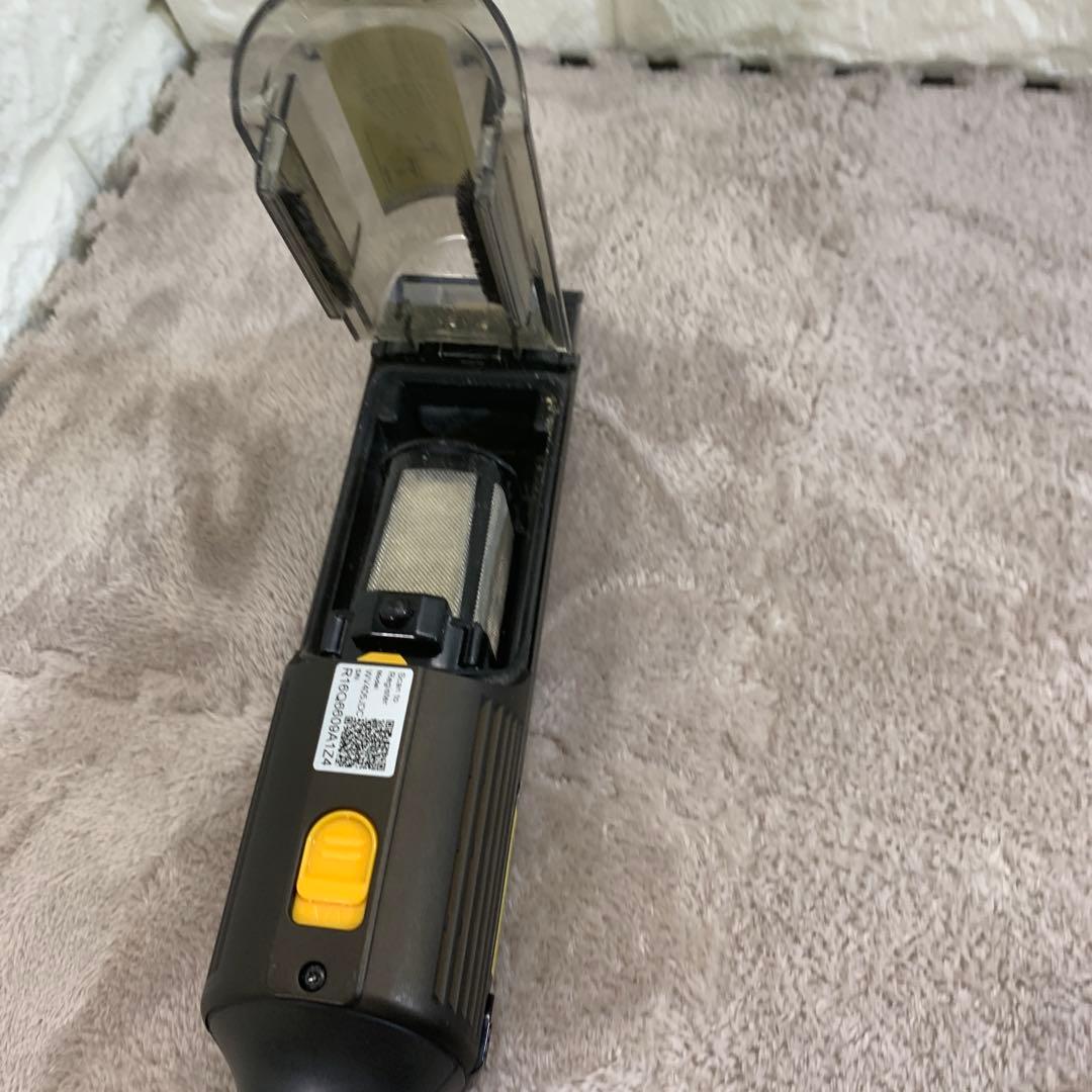 Shark ハンディクリーナー 本体 充電器付き