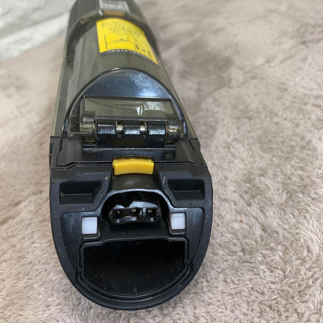 Shark ハンディクリーナー 本体 充電器付き