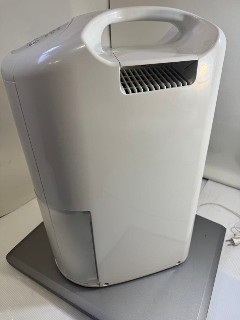 【2024年製•美品】 コロナ CORONA 衣類乾燥除湿機 CD-P6324