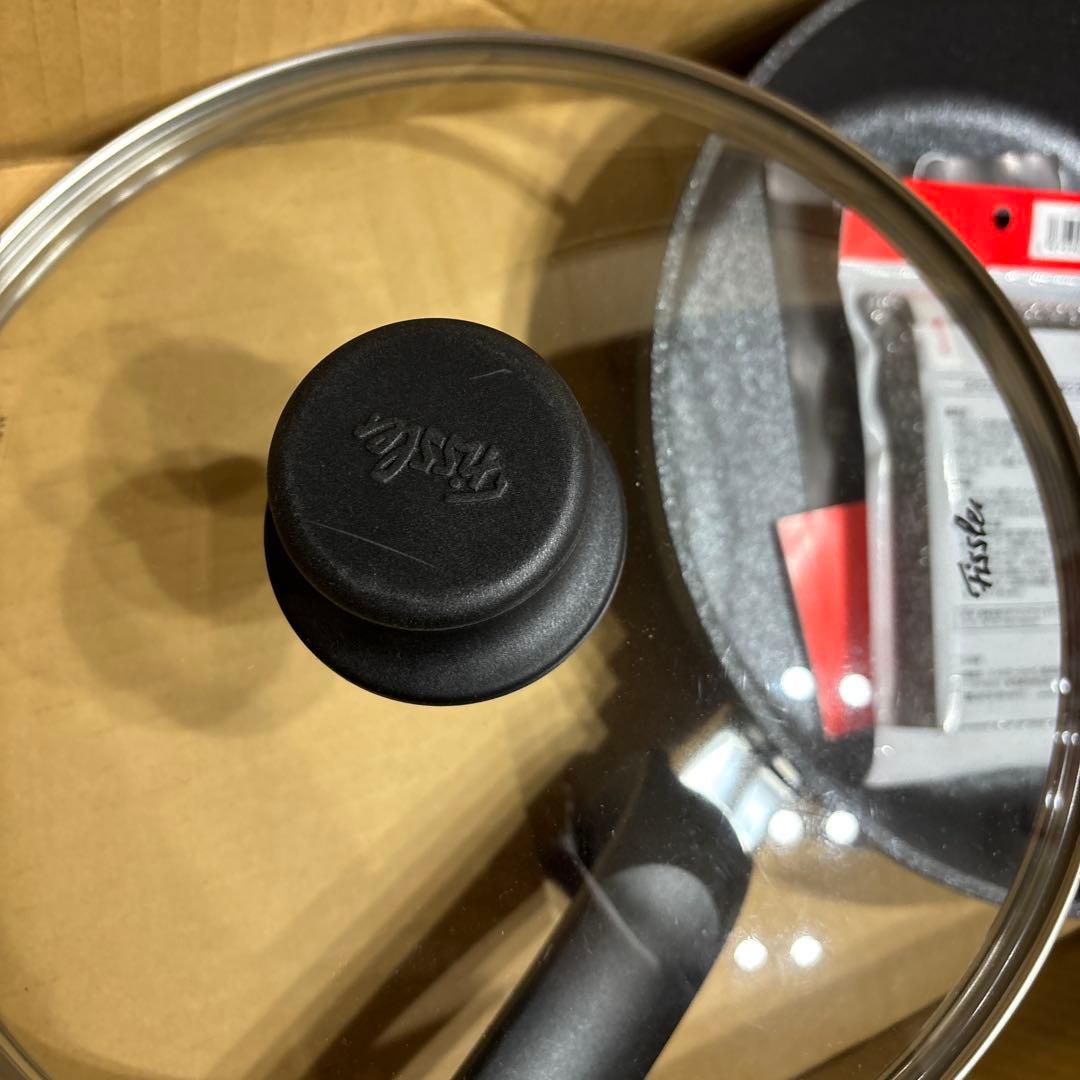 ★新品未使用★ Fissler フライパン 26センチ ガラス蓋 スポンジ付き