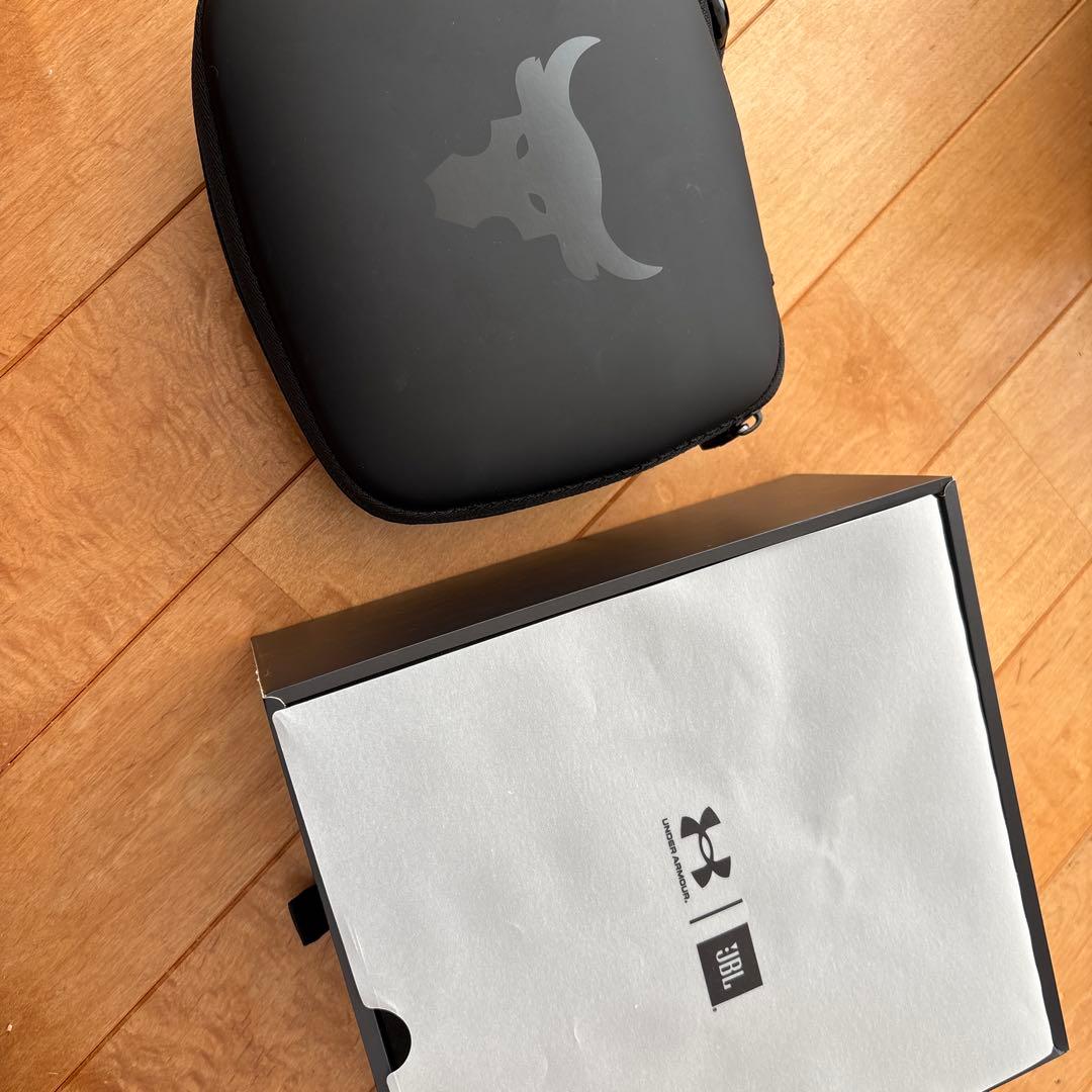 UAプロジェクトロック オーバーイヤートレーニングヘッドホン