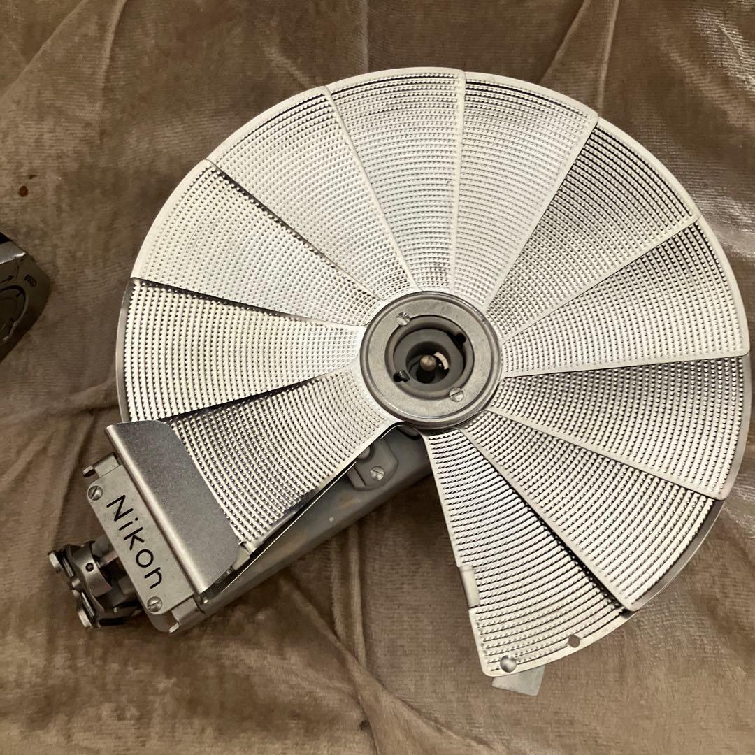 ニコンF一眼レフカメラとNIKKOR-S Auto 50mm F1.4