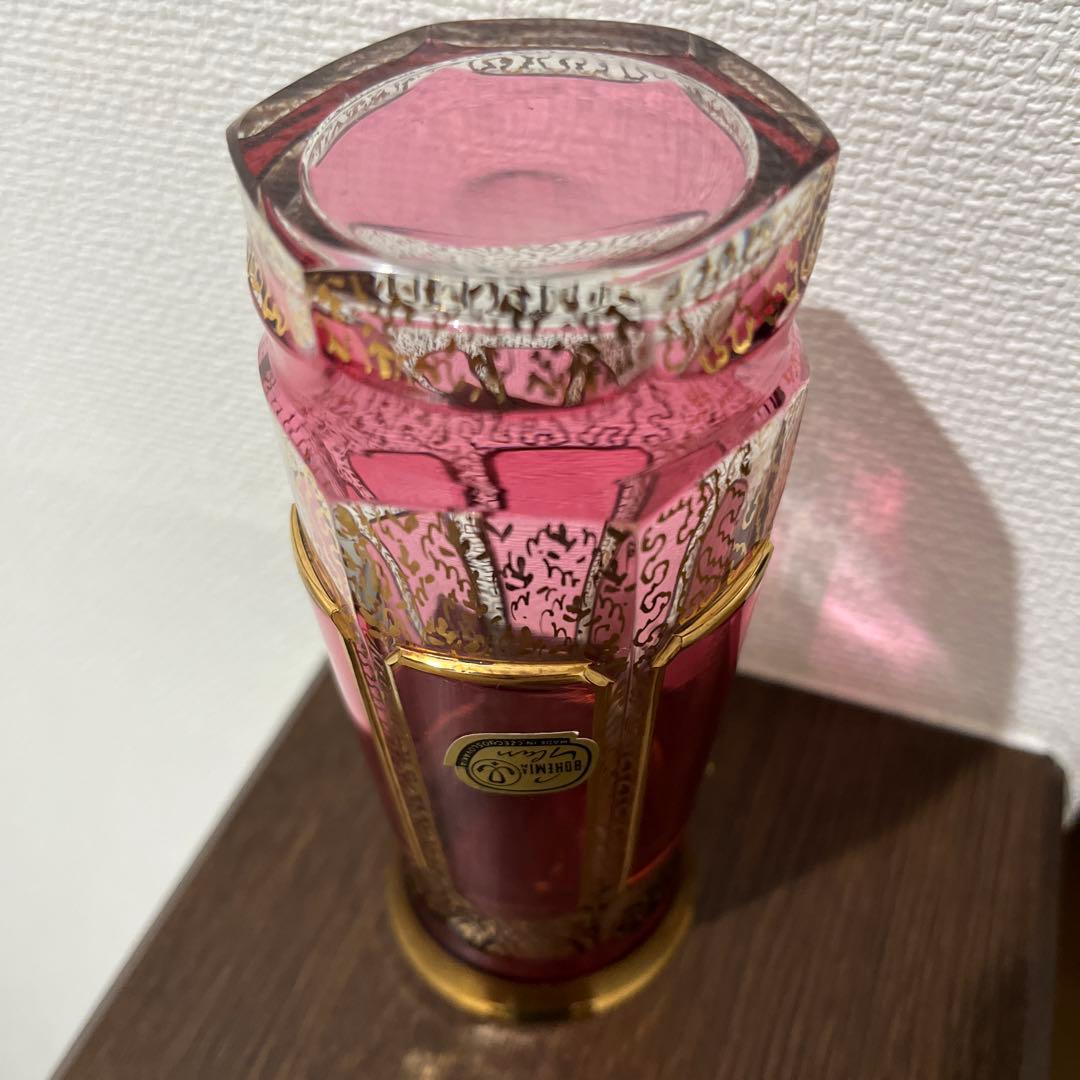 Bohemia ボヘミアガラス 金彩 レリーフ フラワーベース