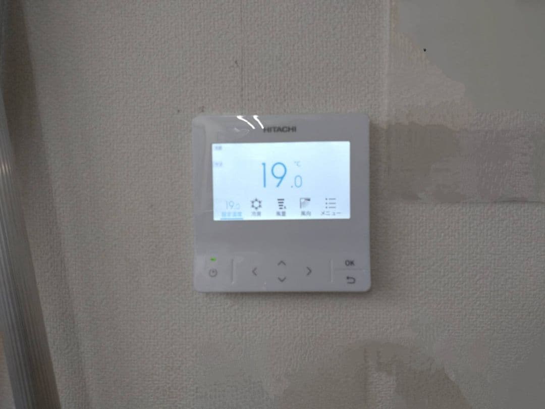 日立製パッケージエアコンワイヤードリモコン