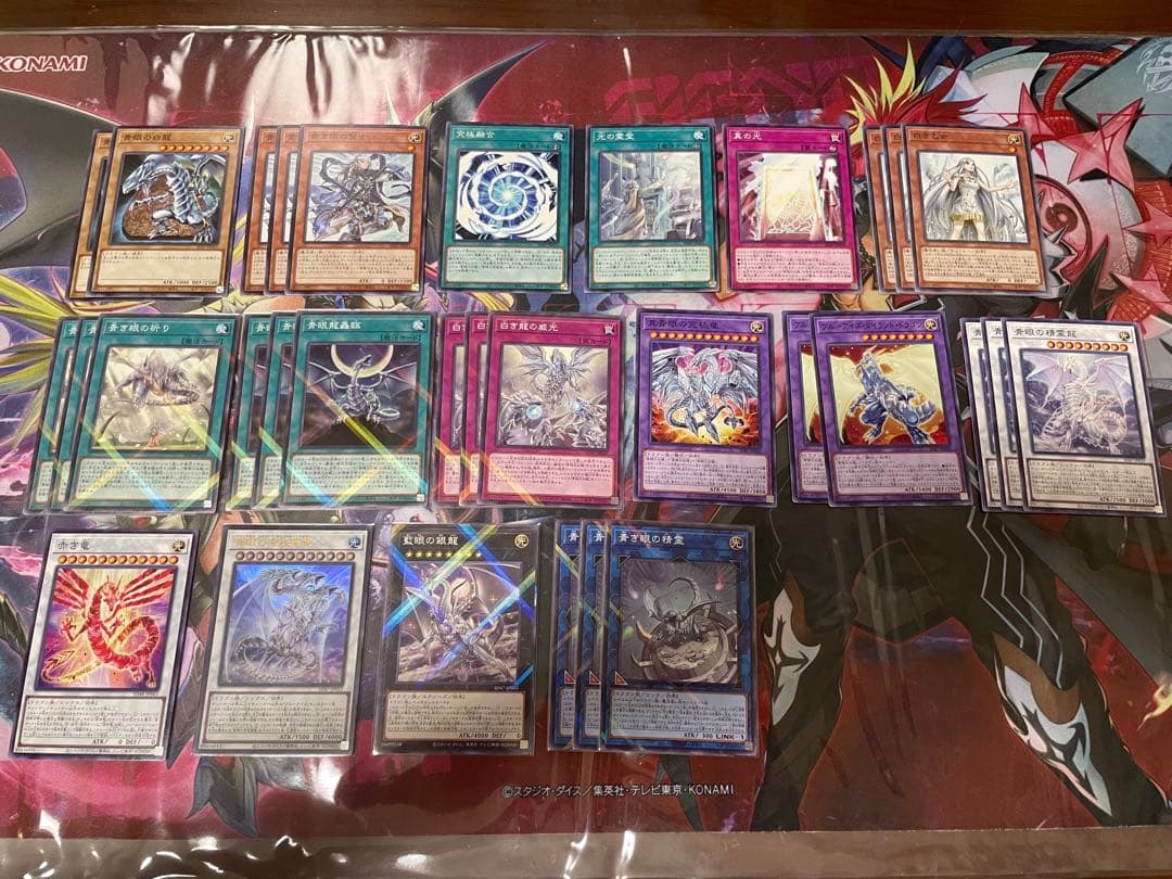 遊戯王　高レアリティ、デッキパーツ、スリーブまとめ売り