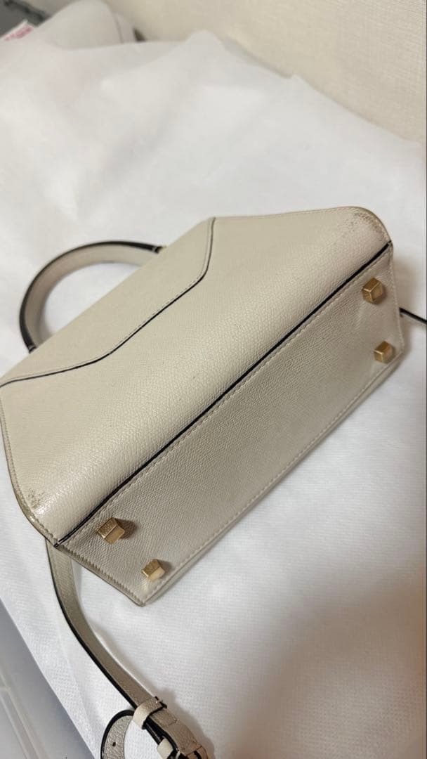 Valextra イジィデ　ミニ　オフホワイト