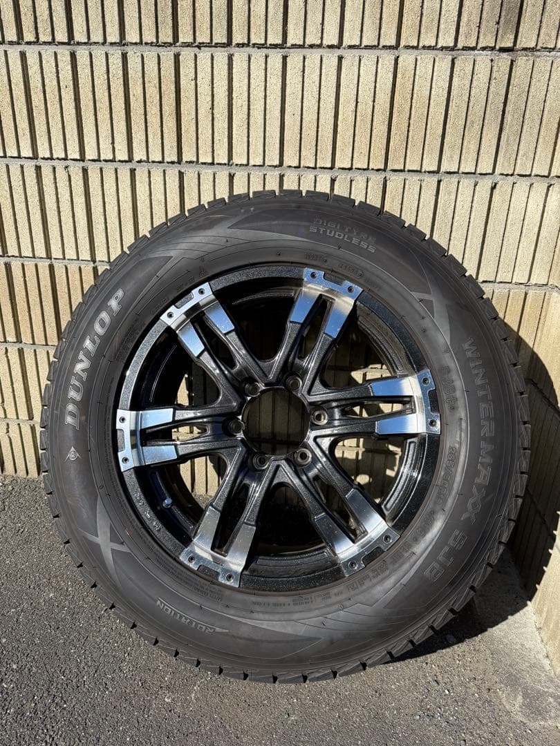 バリ溝　プラド 265/60/18ダンロップスタッドレス