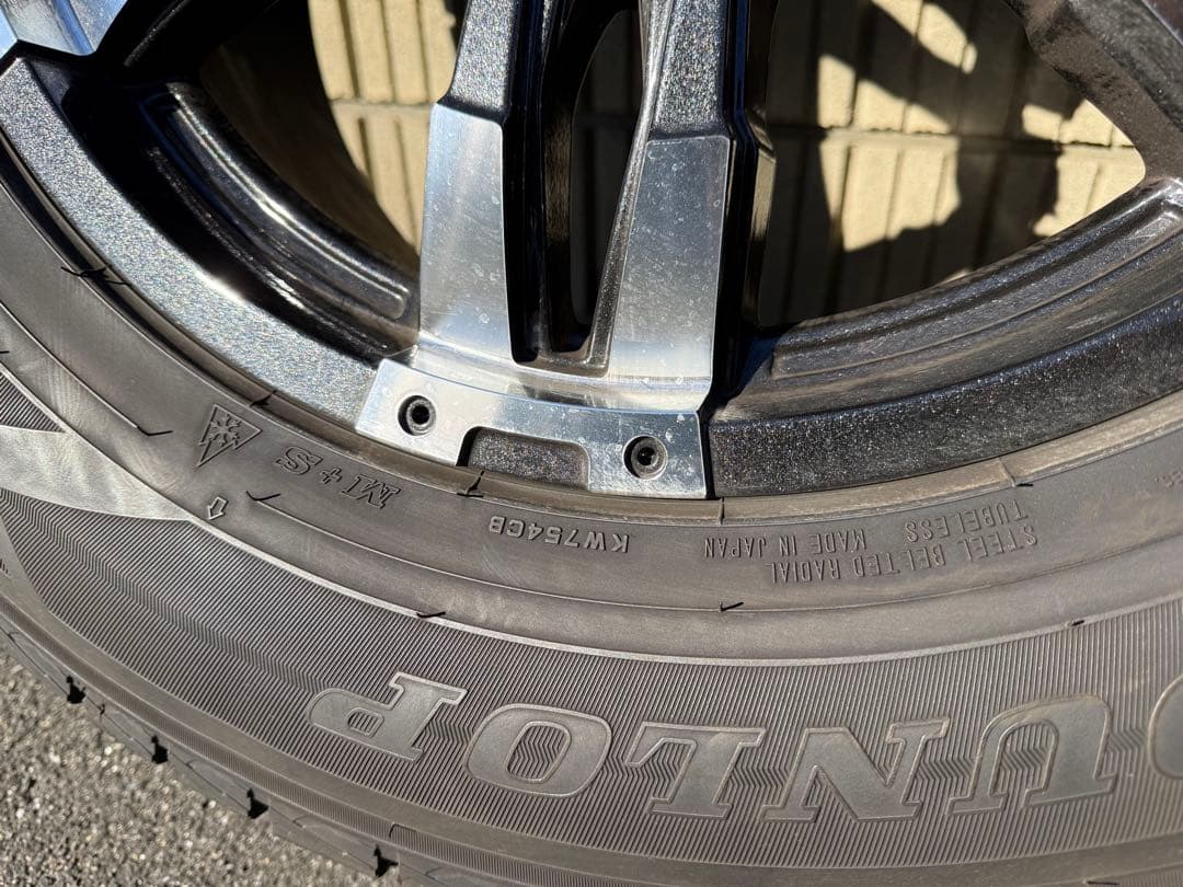 バリ溝　プラド 265/60/18ダンロップスタッドレス