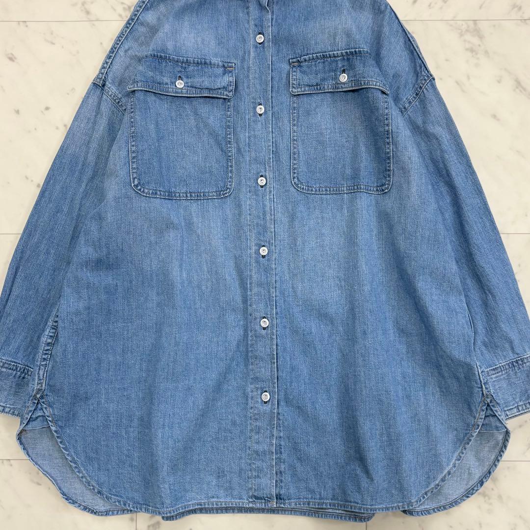 美品♪ヘルシーデニム　アーモンド　デニムシャツ　オーバーシルエット　ゆったり