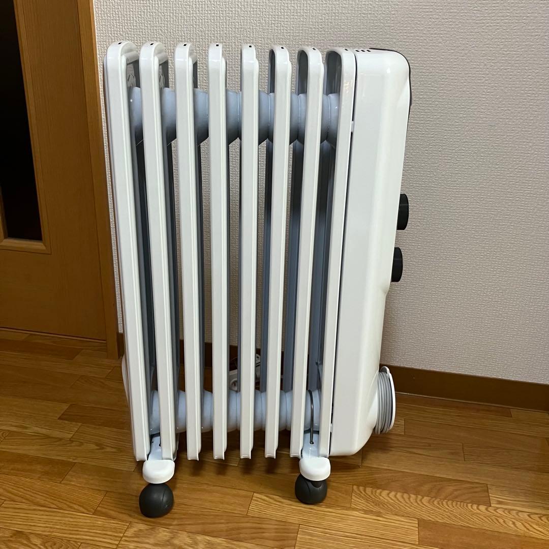 【美品】デロンギ　オイルヒーター　RHJ35M0812　8〜10畳