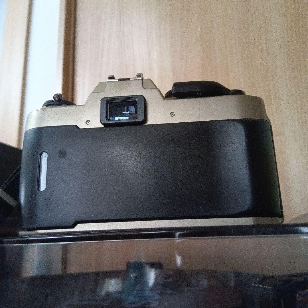 Nikon FM10 一眼レフカメラ　美品　カラーネガフィルム1本おまけ付き