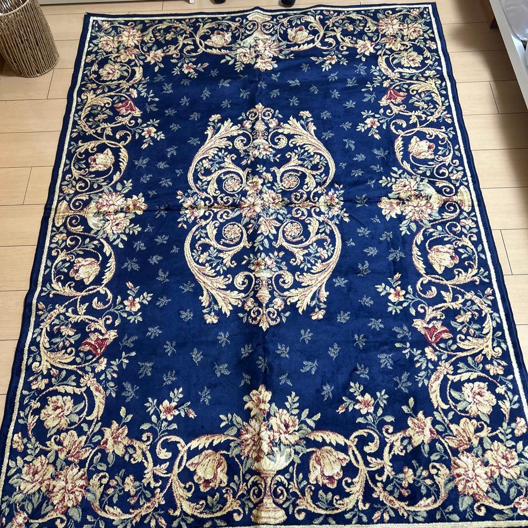 ペルシャ絨毯風　ネイビーブルー フローラルラグ 大判　137×187センチ